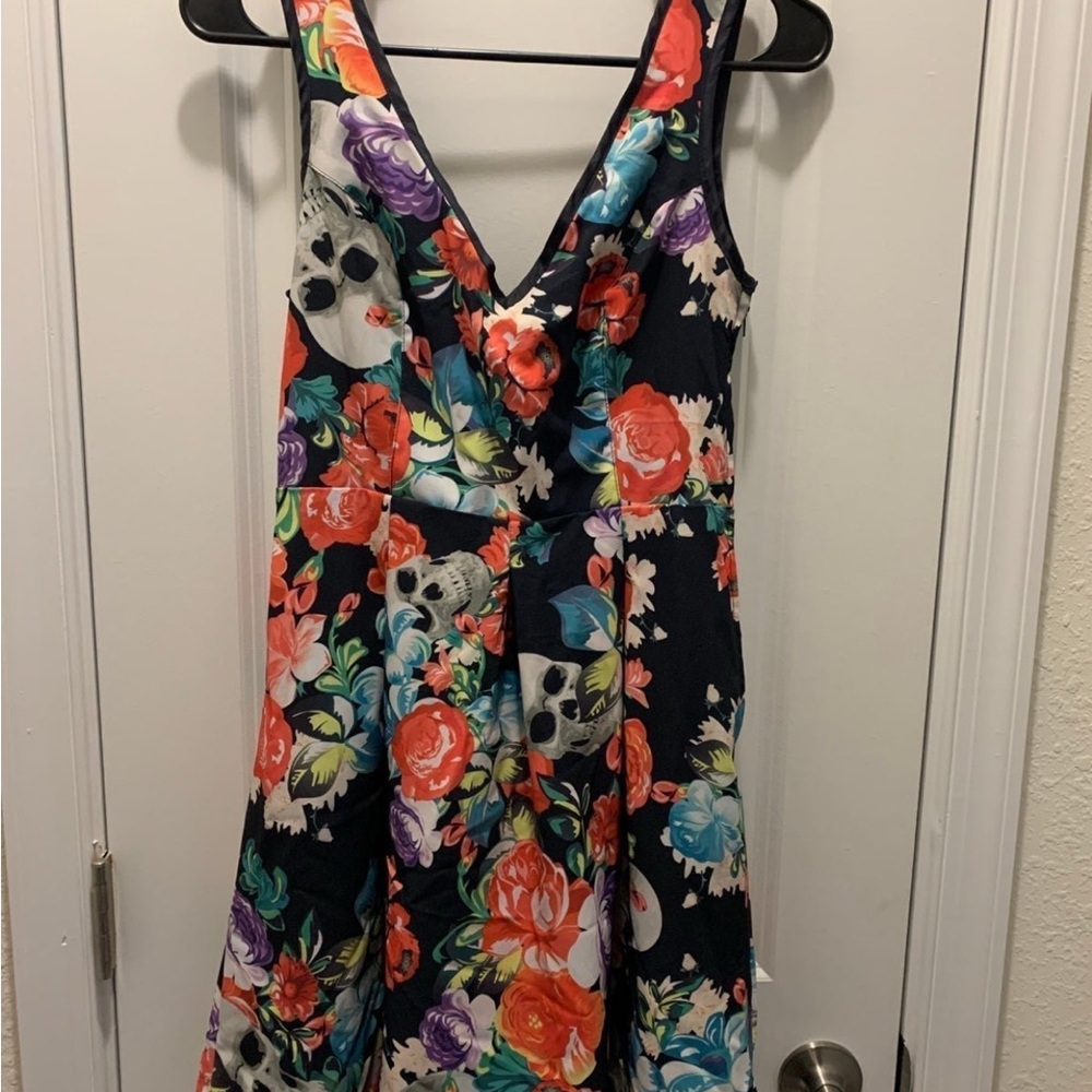 NWT IRON FIST ROAMING HEART SKULL & ROSES DRESS